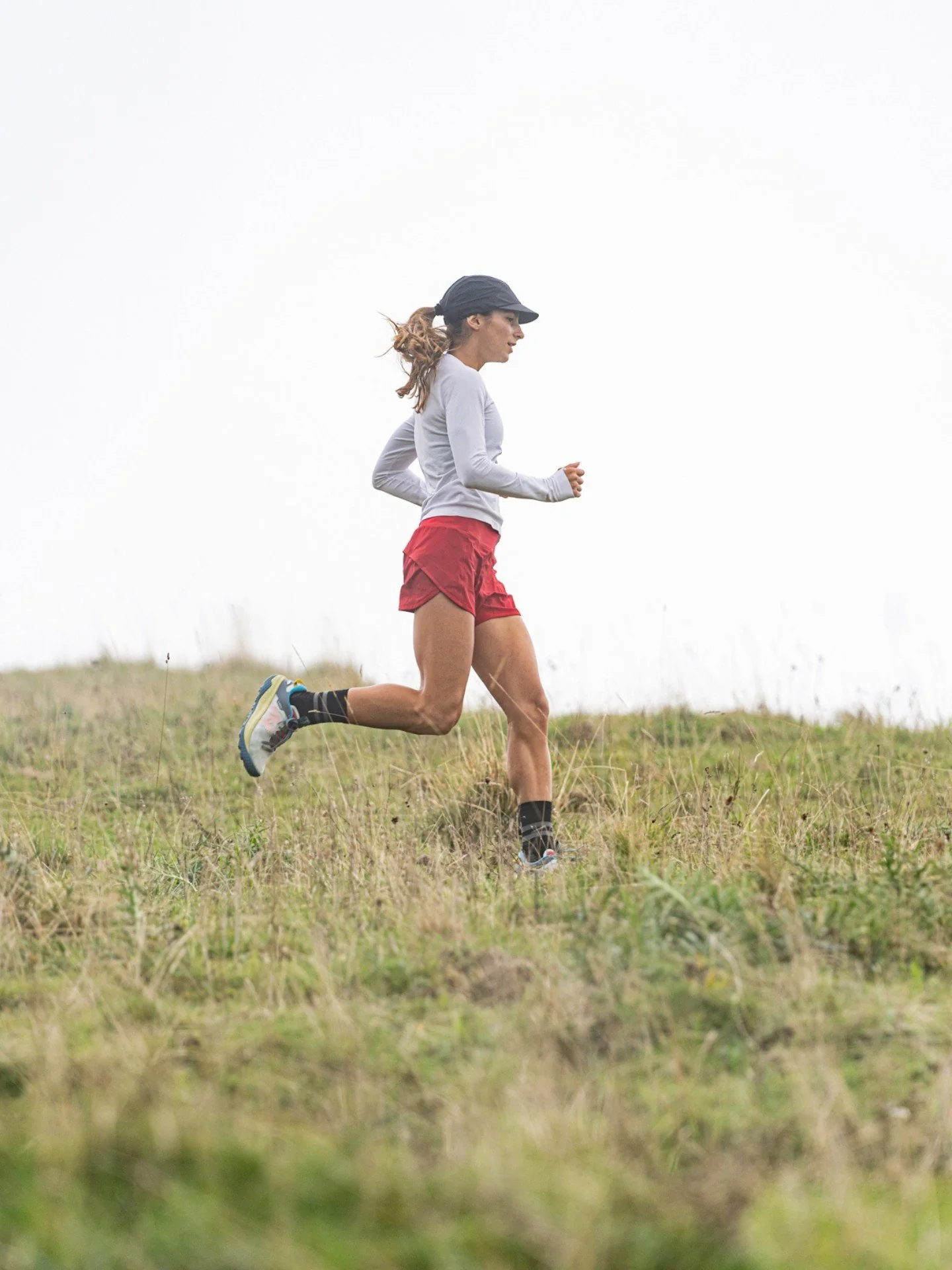 WOMEN'S IKONI TRAIL 1.0 - BARELY BLUE / HORIZON BLUE - Image 10