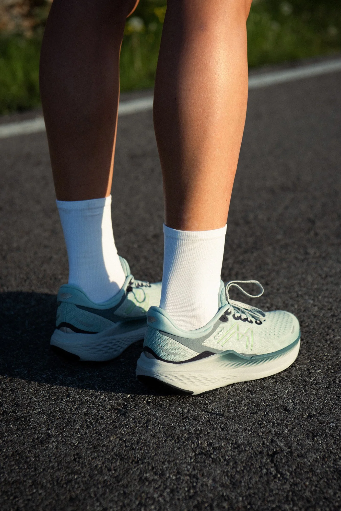 WOMEN'S MESTARI RUN 1.5 - BLUE HAZE / PATINA GREEN - Image 8